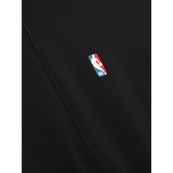 Features & Finishing Details